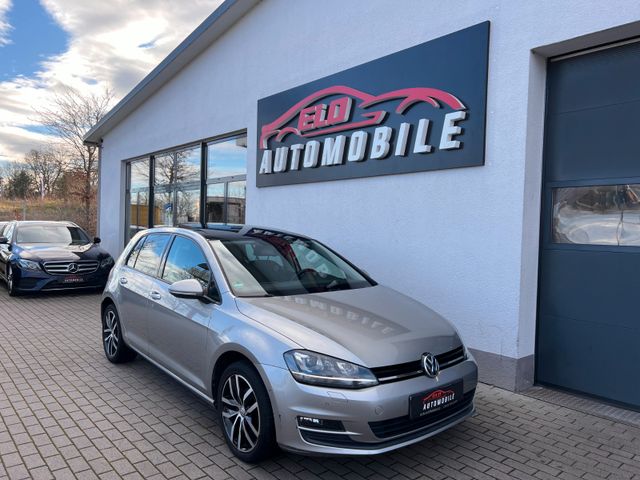 Volkswagen Golf VII Lim. Cup*Bi-Xenon*Panorama*Standheizung