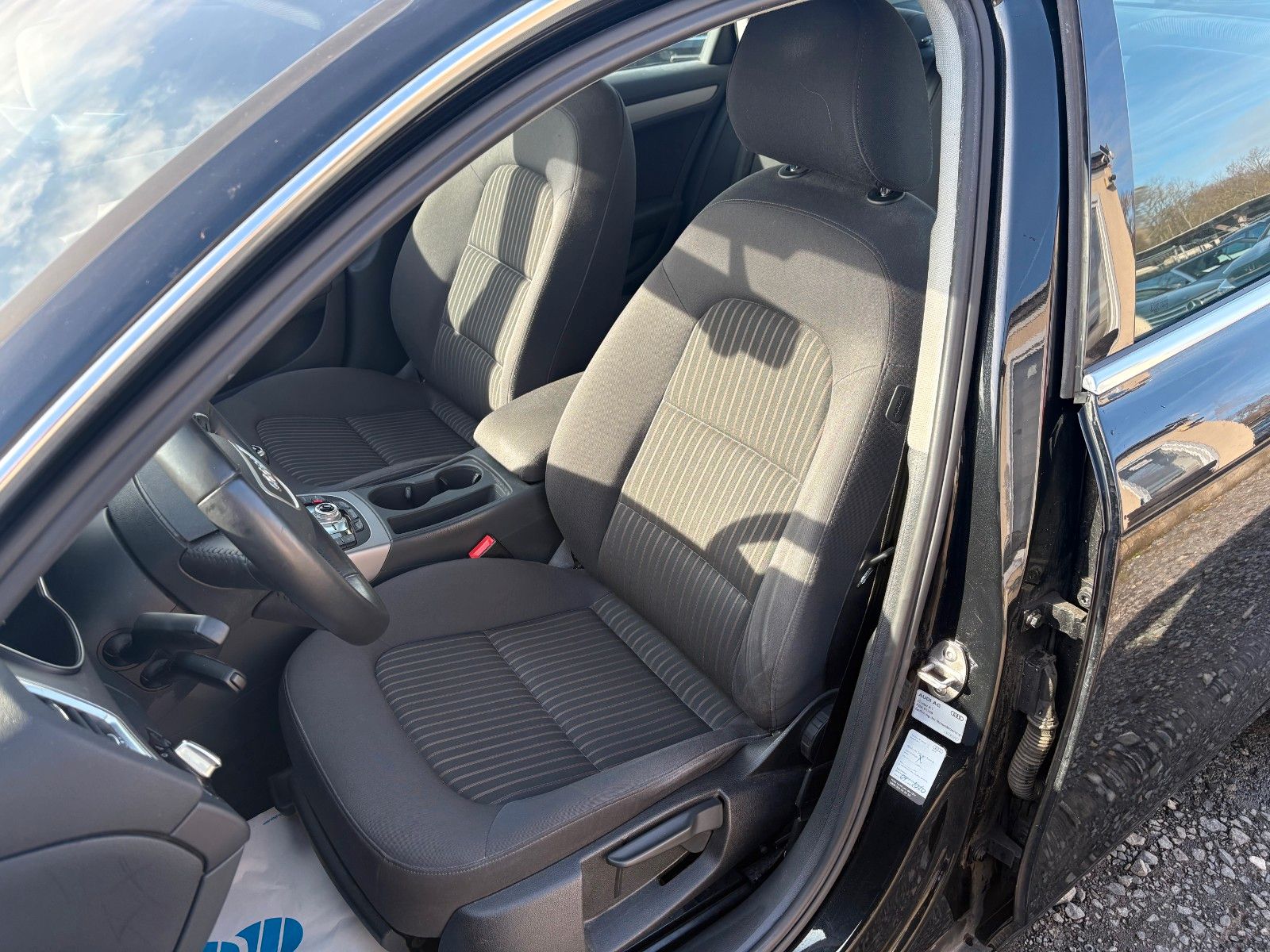 Fahrzeugabbildung Audi A4 3.0TDI Lim. Ambiente Navi Xenon SCHECKHEFT