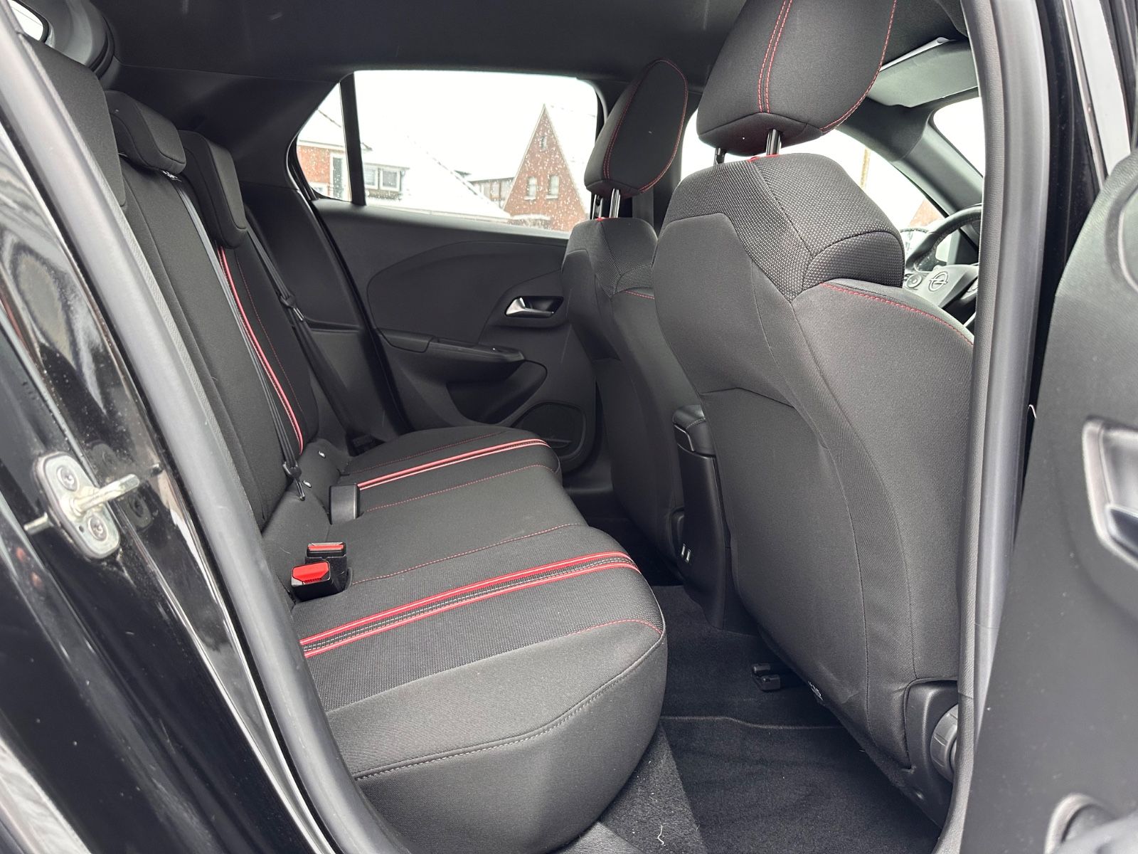 Fahrzeugabbildung Opel Corsa 1.2 Turbo GS Line LED/Kamera/GJR/GRA/SHZG