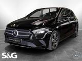 Mercedes-Benz B 180 TOTWINKEL+SPURHALTE+CARPLAY+KAMERA+LED+17" - gebrauchte Mercedes-Benz B 180 aus dem Jahr 2021