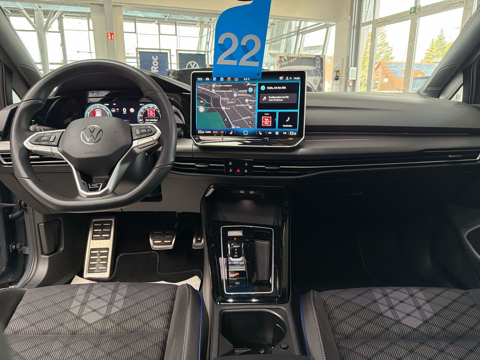 Golf Variant R-Line eTSi DSG PANO AZV Navi