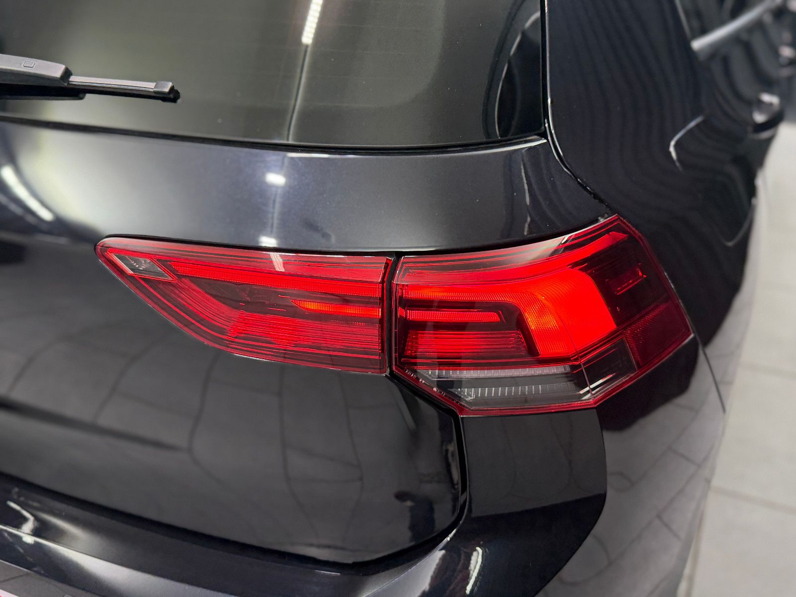 Fahrzeugabbildung Volkswagen Golf VIII Lim. GTI|H&K|HuD|U-Frei|D-FZG