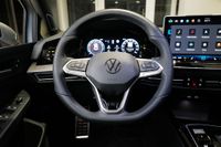 Volkswagen Golf VIII 2.0TSI DSG 4Motion R-Line Pano AHK DCC