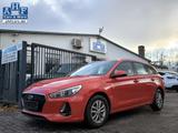 Hyundai i30 KLIMA TEMPOMAT PDC - Hyundai: Unfallwagen