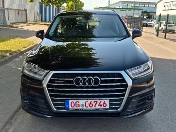 Audi Q7 - 2
