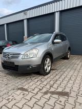 Nissan Qashqai+2   2.0  4x4 - Nissan Qashqai+2 in Düsseldorf