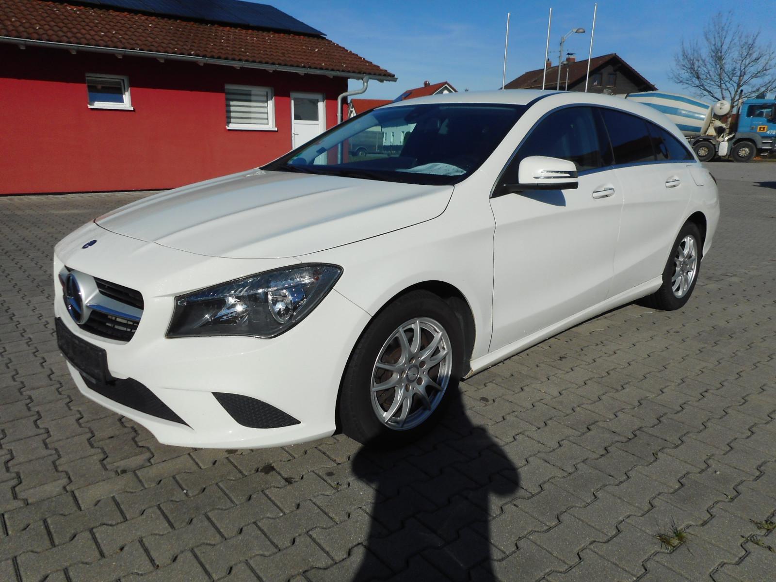 Mercedes-Benz CLA 200 Shooting Brake Navi PDC werkstattgepfl