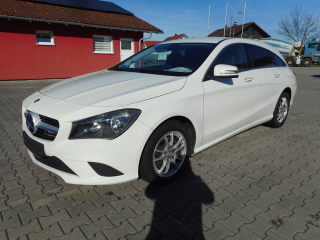 MERCEDES-BENZ CLA 200 Shooting Brake Navi PDC werkstattgepfl