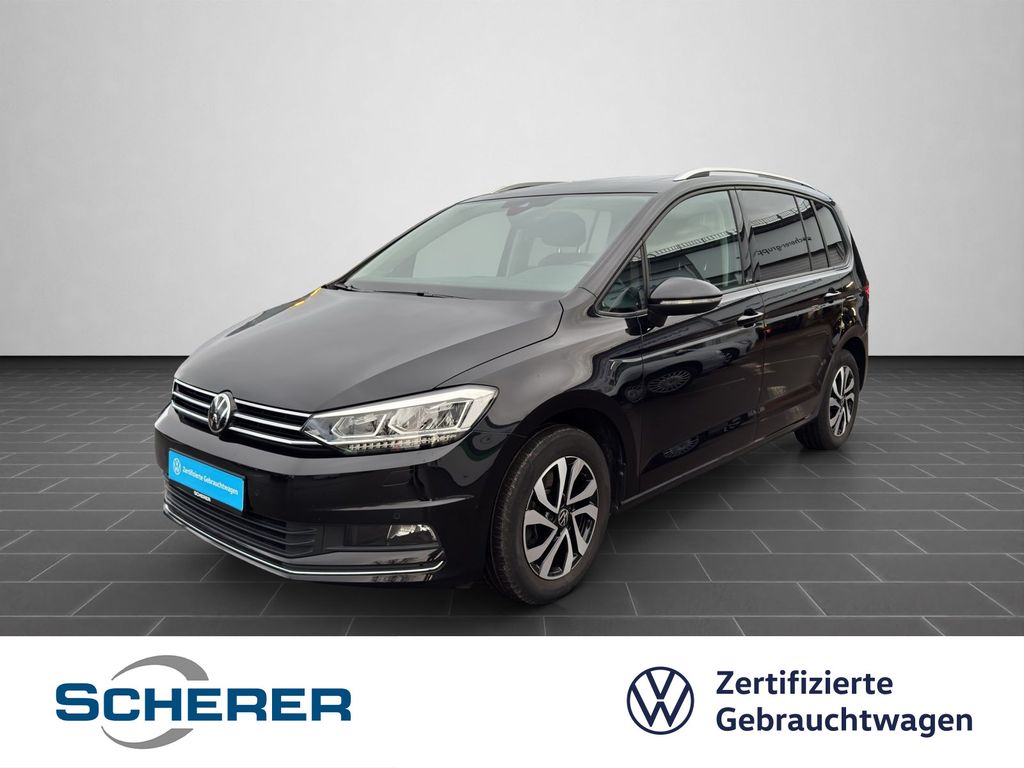 Volkswagen Touran Active 1.5 TSI LED NAVI PANO RFK SHZ