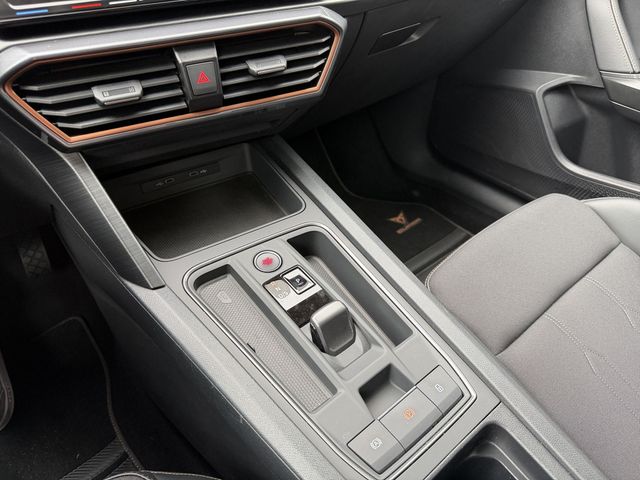 Leon Sportstourer 2.0 TDI DPF DSG
