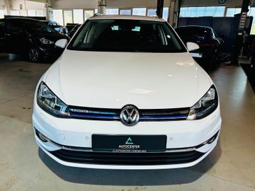 Volkswagen Golf - 9