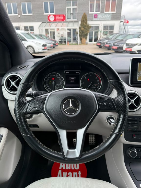 Mercedes-Benz B 200 - Bild 12
