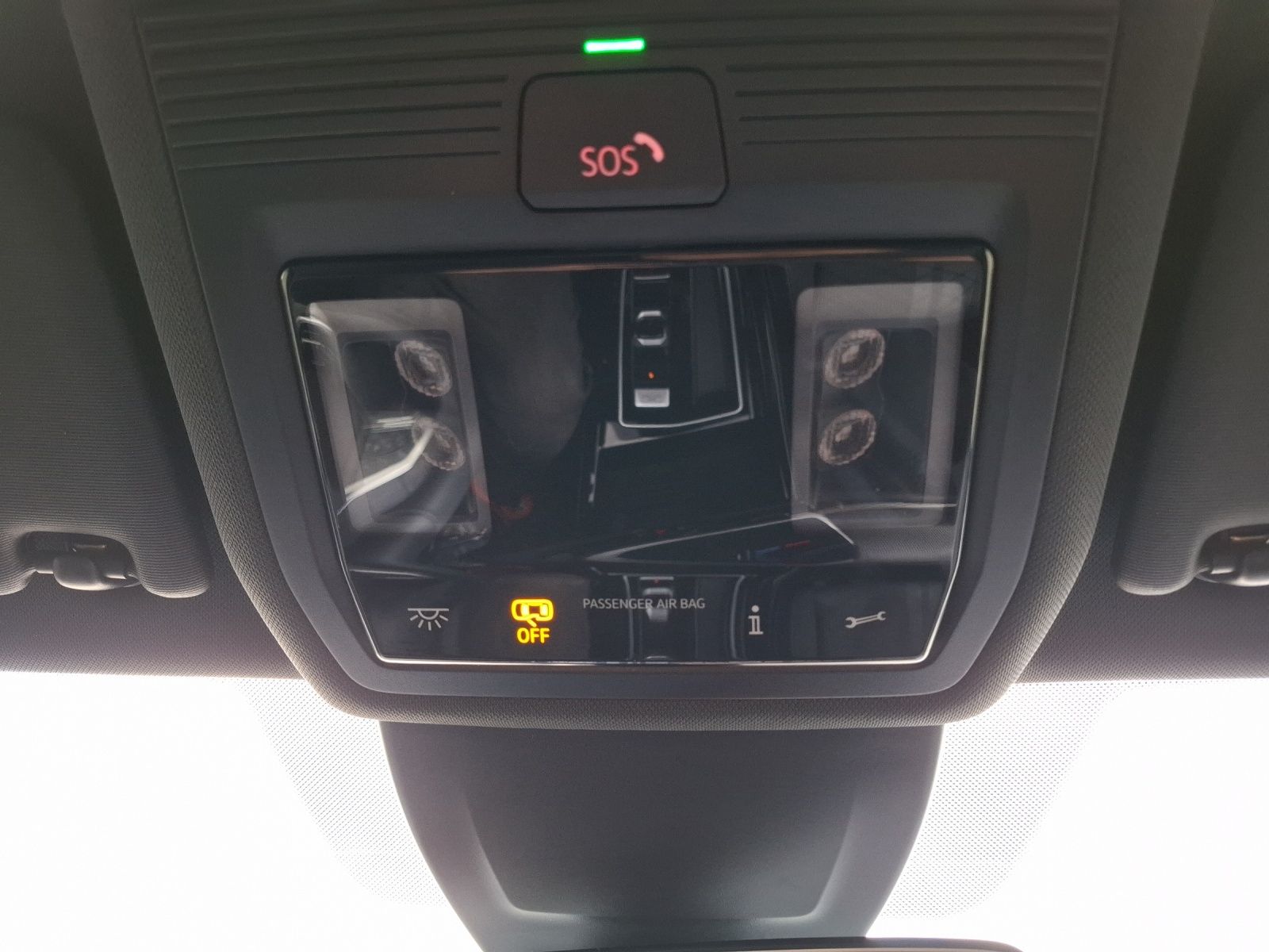 Fahrzeugabbildung Volkswagen Golf VIII Variant TDI R-Line DSG Standhzg LED-pl