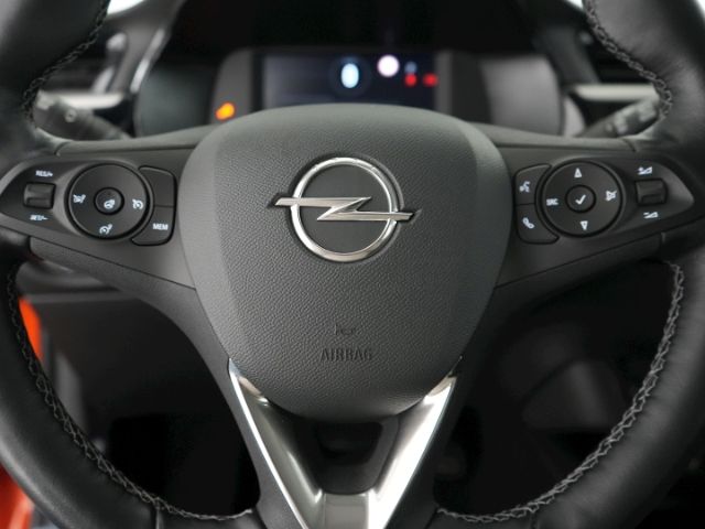 Corsa-e F EDITION 50kWH AT+RÜCKFAHRKAMERA+SITZHE