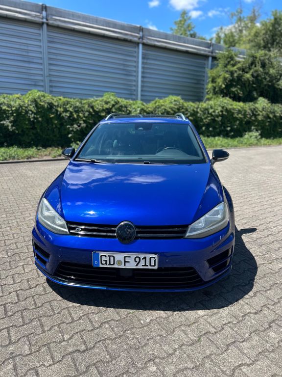 Image of Volkswagen Golf