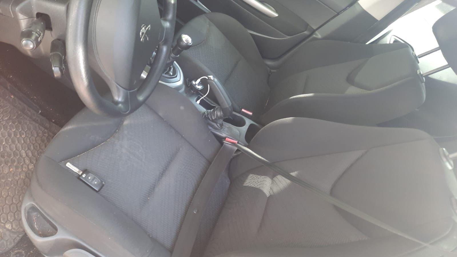 Peugeot 308 2011 — photo 7