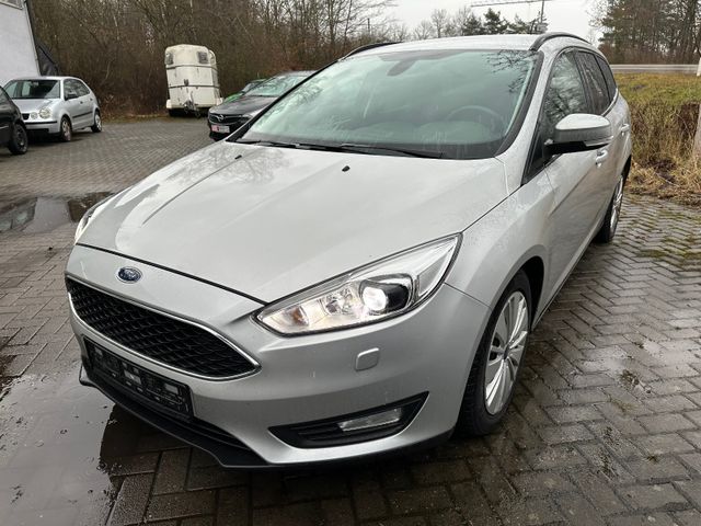 Ford Focus Turnier 1.5 TDCI Navi Xenon Winterpaket