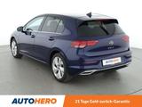 Volkswagen Golf VIII 1.5 eTSI ACT Style Aut.*NAVI*LED*PDC* - mit Benzin-Antrieb: Blau, mit Apple Carplay, Limousine