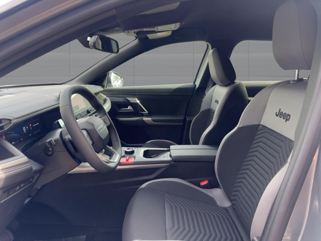 Fahrzeugabbildung Jeep Compass First Edition MATRIX Rückfahrk. WINTER