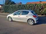 Peugeot 207  - Peugeot 207 Gebrauchtwagen in Stuttgart