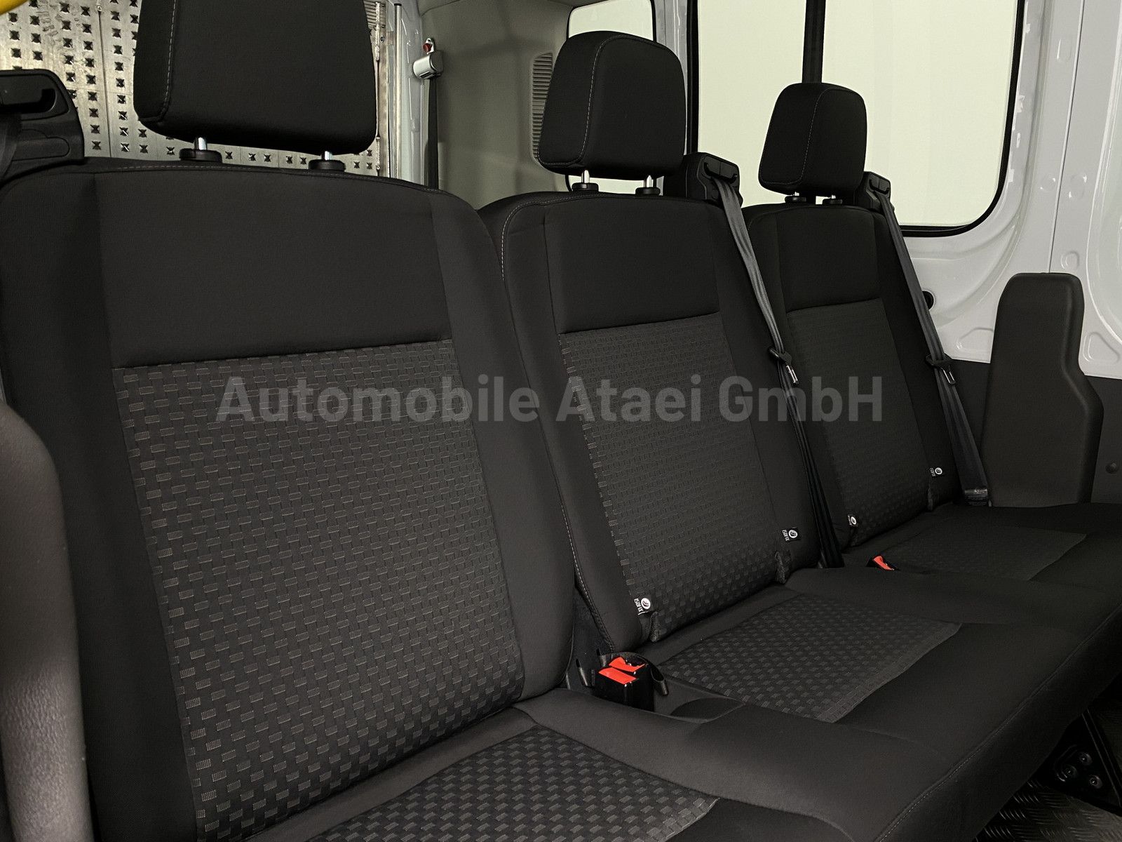 Fahrzeugabbildung Ford Transit 350 L3H2 *Rollstuhl-Rampe* 2xKLIMA (3988