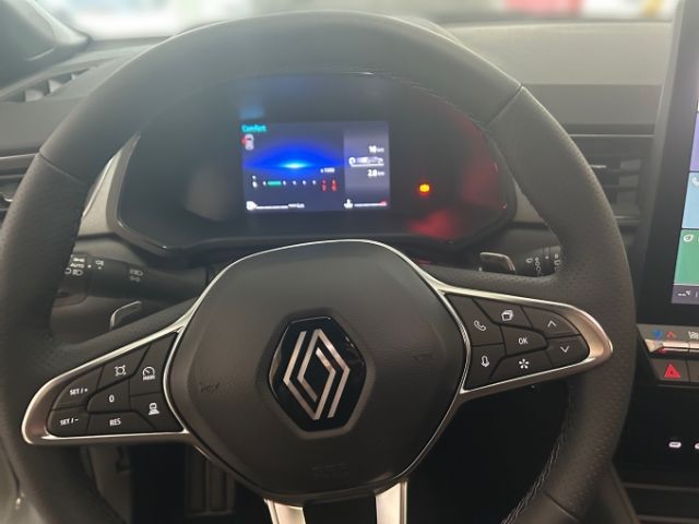 Fahrzeugabbildung Renault Captur Techno Mild Hybrid 160 EDC Winterpaket Na