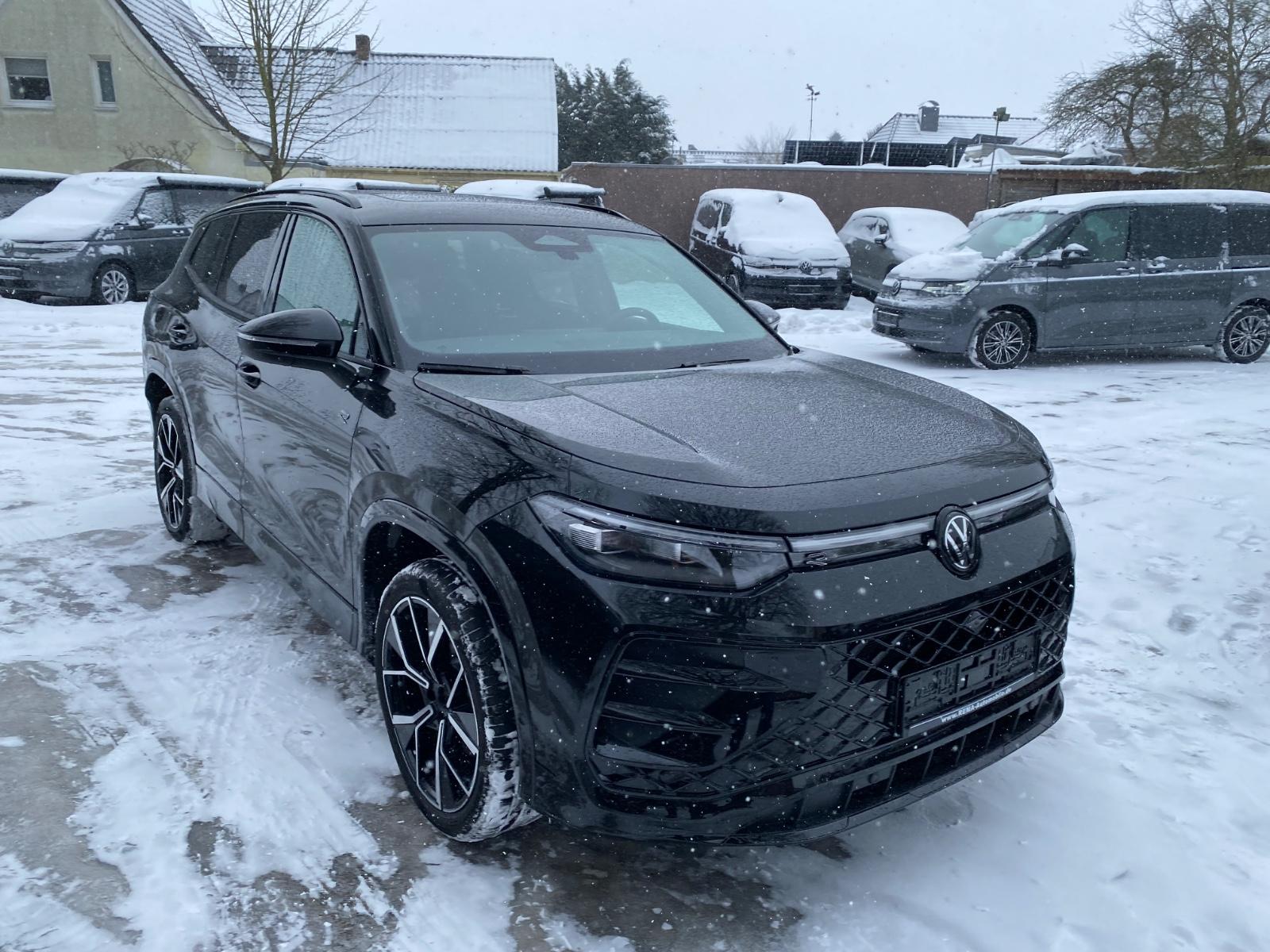 Volkswagen Tayron 2.0TDI 4M R-Line Pano Black 5 Jahre Garan