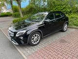 Mercedes-Benz GLA 200d Sport Utility - Mercedes-Benz GLA 200 Gebrauchtwagen in Frankfurt