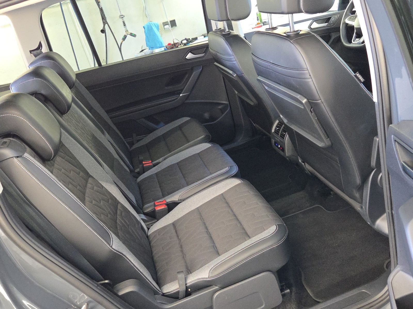 Volkswagen Touran - Bild 18