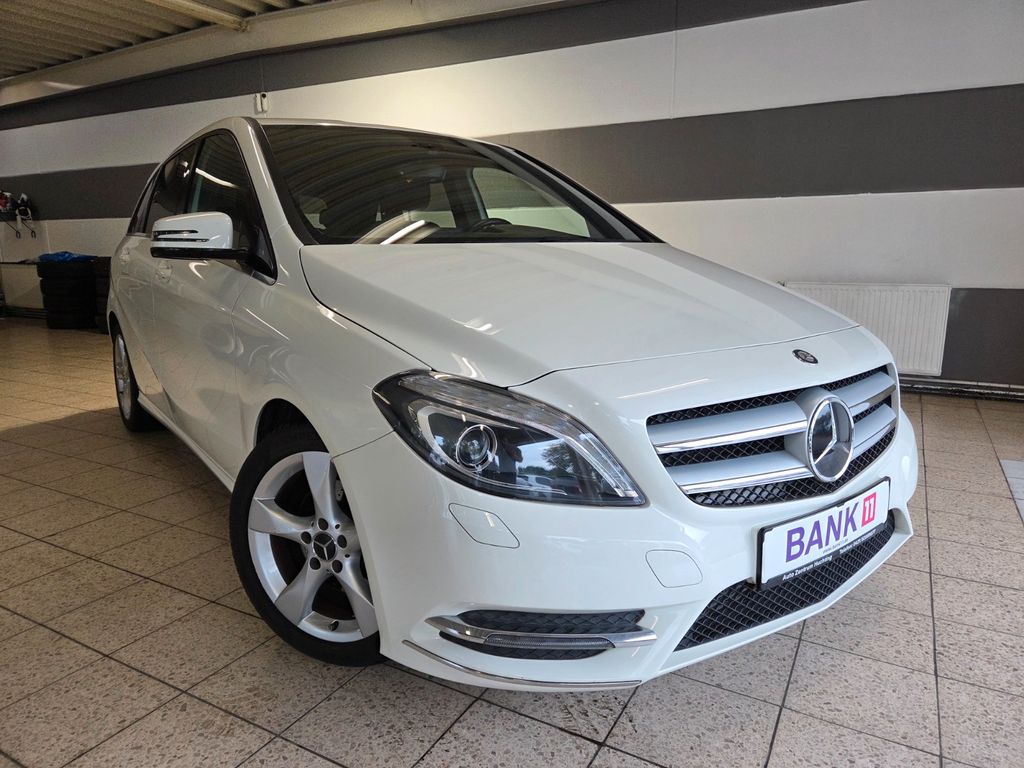 Mercedes-Benz B 180 B B 180 BlueEFFICIENCY HU AU NEU – Bild 1 von 17