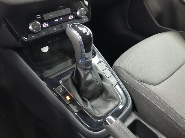 Fabia Selection 1.0 TSI DSG*5J. Garantie*
