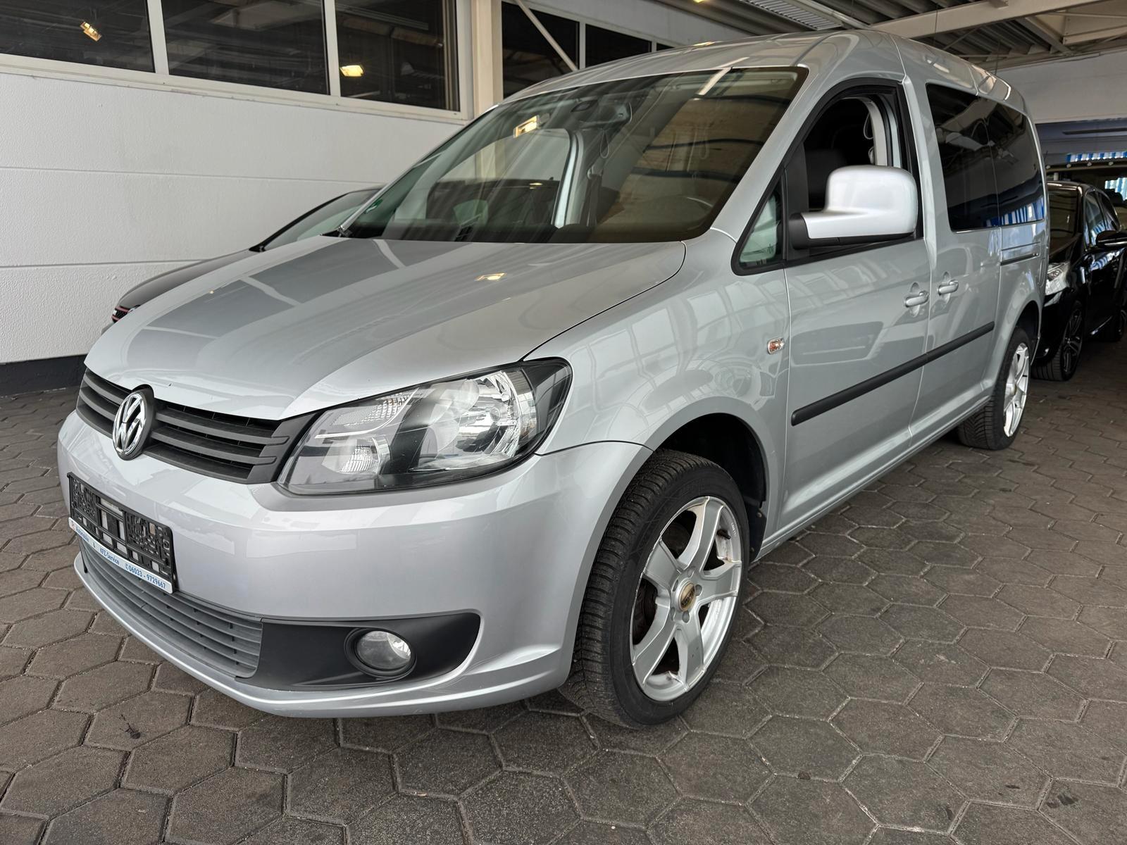 Volkswagen Caddy Maxi Trendline 1.6 TDI 7-Sitzer Navi ALU