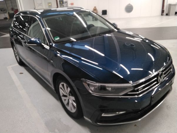 Volkswagen Passat Variant 2.0 TSI R-Line °StdHz°19°R-Kamera