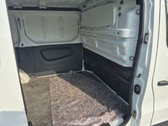 Fahrzeugabbildung Trafic Kasten L1H1 2,7t Komfort TÜV+AU neu