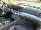 Mercedes-Benz E 300 Autom. - - Mercedes-Benz E 300: Von Privat