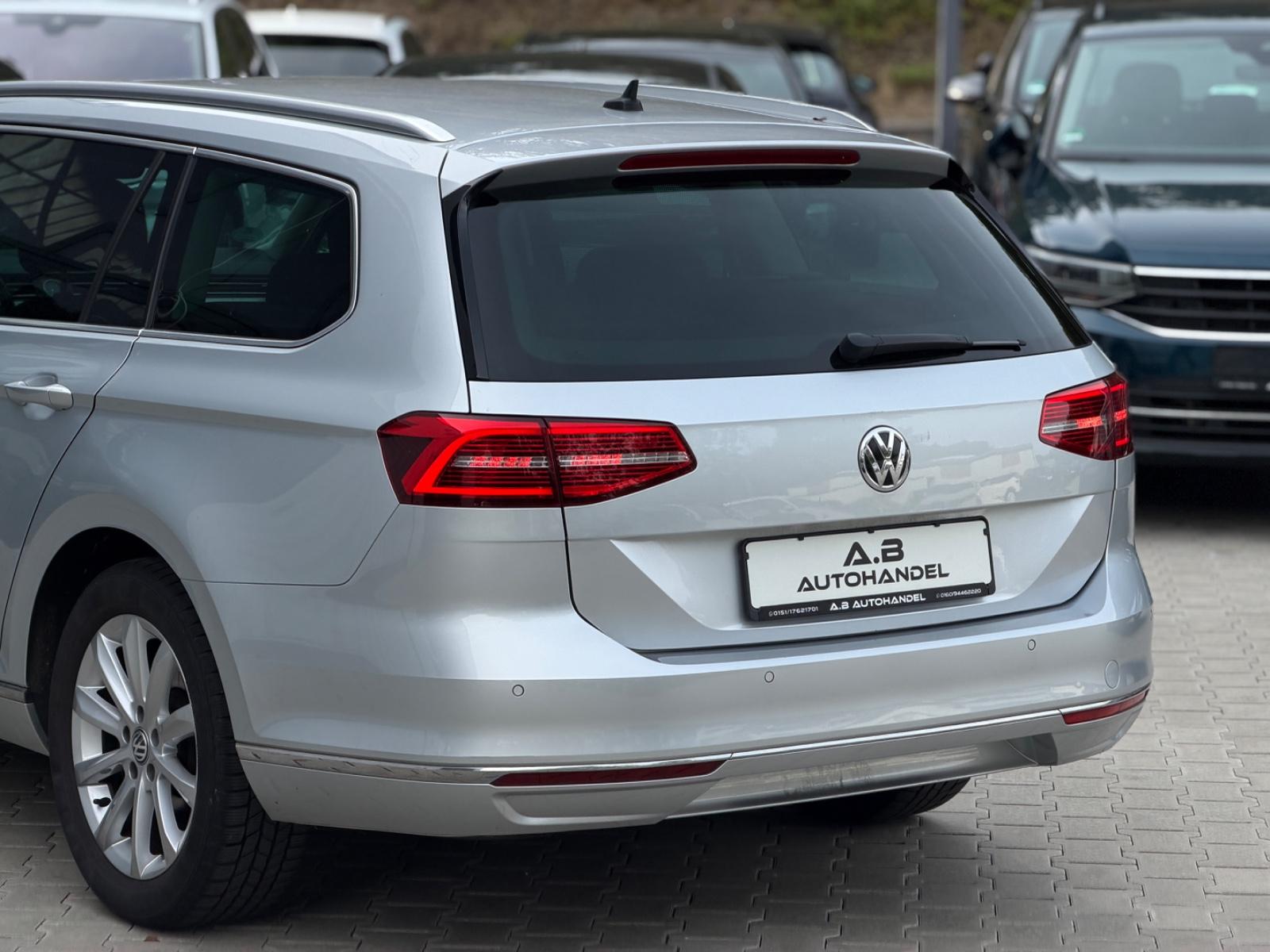 Volkswagen Passat Variant Highline/2,0 TDI 150PS/88120km/!
