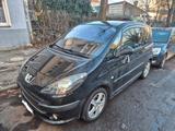 Peugeot 1007 Prémium 75 2-Tronic Premium - Peugeot 1007 mit Halbautomatikschaltung
