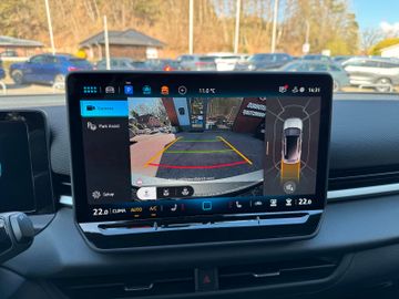 Volkswagen T-Roc 1.5 neues Modell R-Line AHK*elek Kofferr.