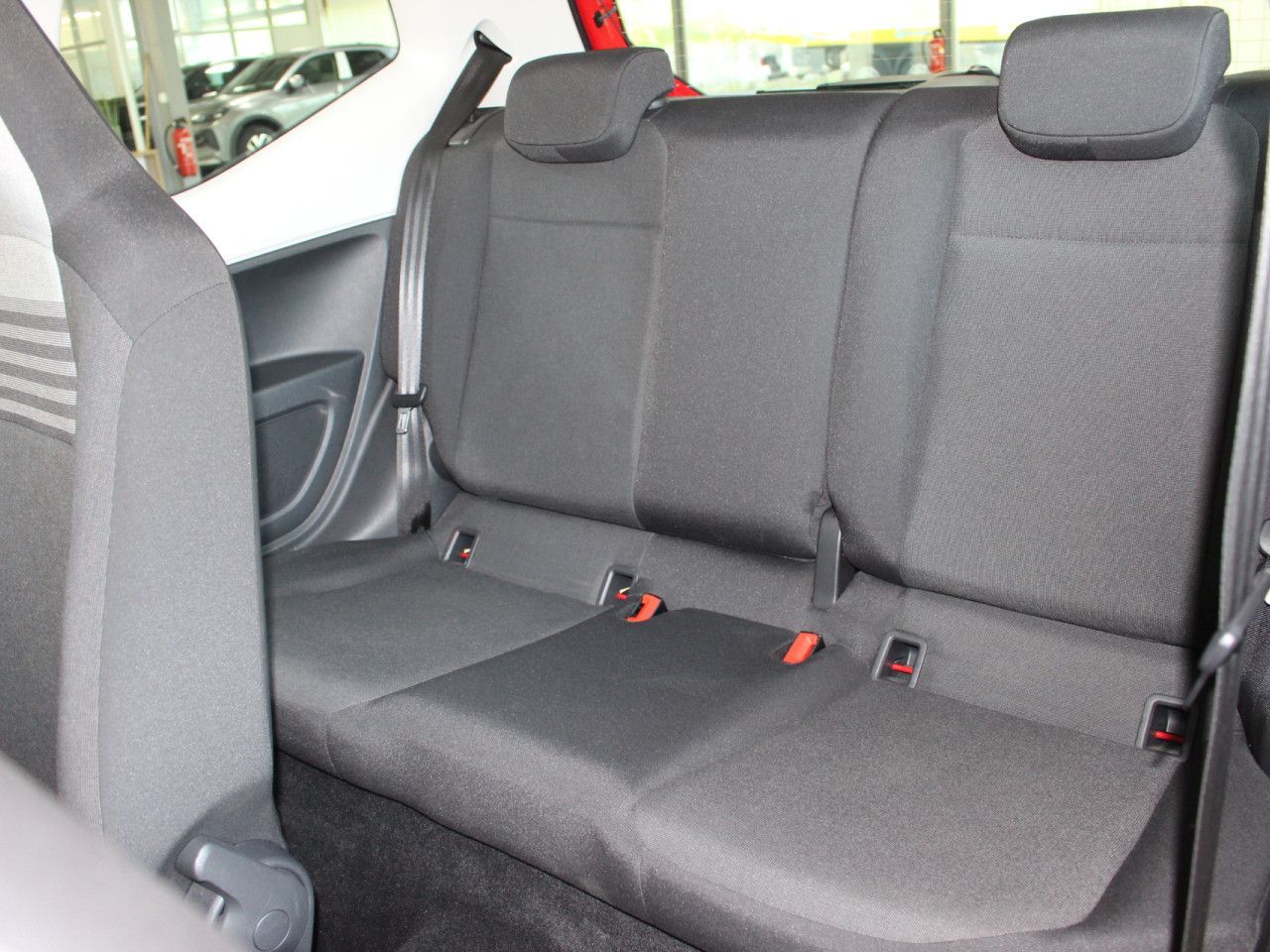 Fahrzeugabbildung Volkswagen up! Move 1.0 RFK/PDC/Tempomat