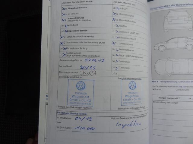 Fahrzeugabbildung Volkswagen Passat Lim. Comfort/Xenon/Navi/140PS/2.Hd/