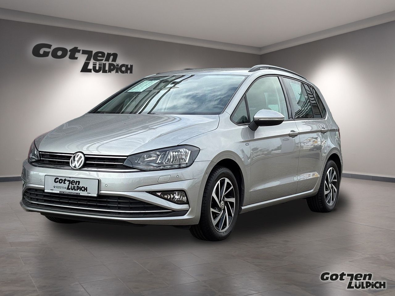 Fahrzeugabbildung Volkswagen Golf Sportsvan Join 1.0 TSI Klima PDC Bluetooth