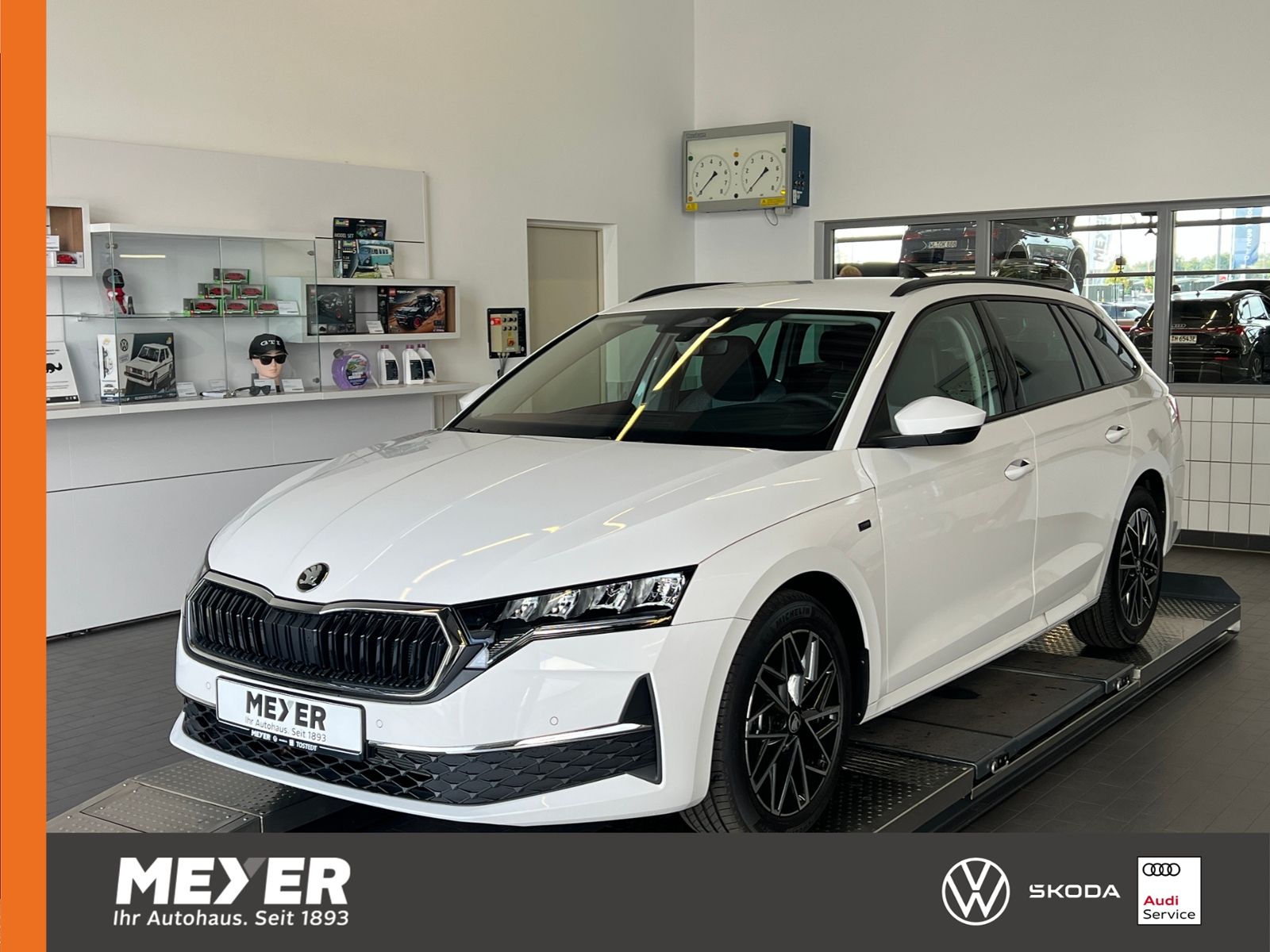 Fahrzeugabbildung SKODA Octavia Combi Tour 2.0 TDI DSG *AHK, LED, ACC, K
