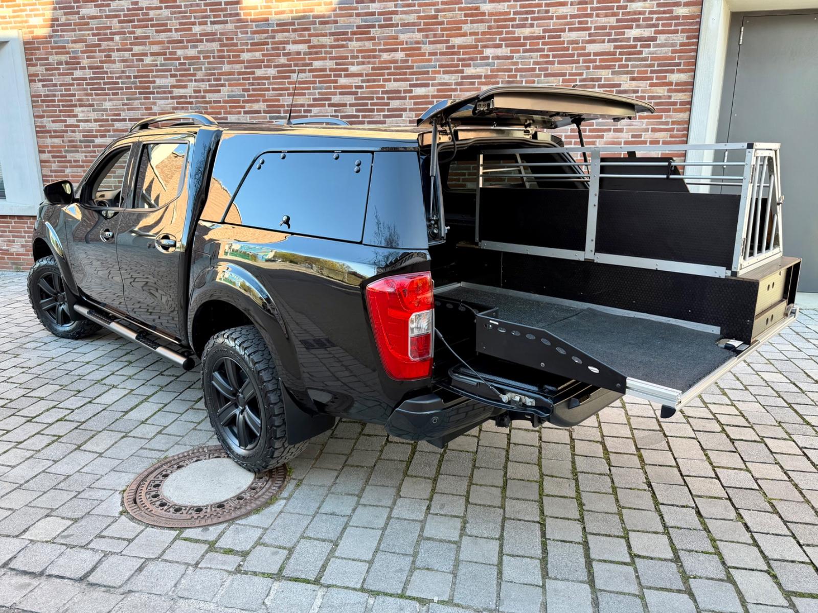Nissan Navara N-Guard - HARDTOP & NEUWERTIG ZUSTAND !