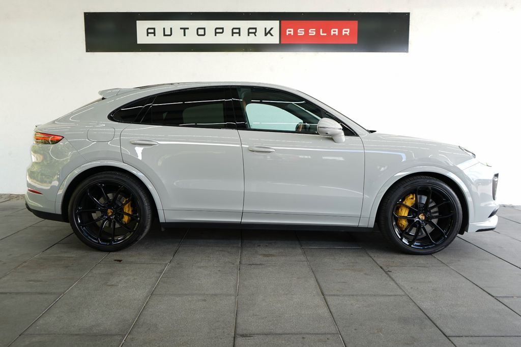 Image of Porsche Cayenne