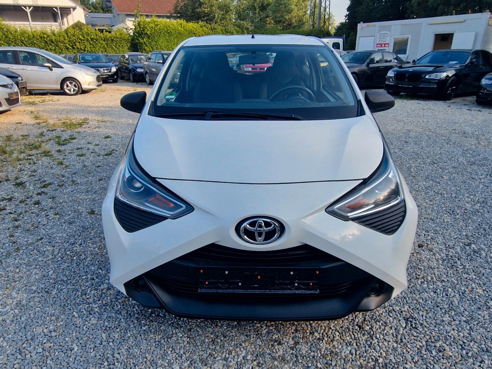 Toyota Aygo AYGO x