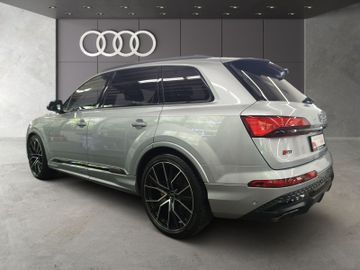 Audi Q7 - 4