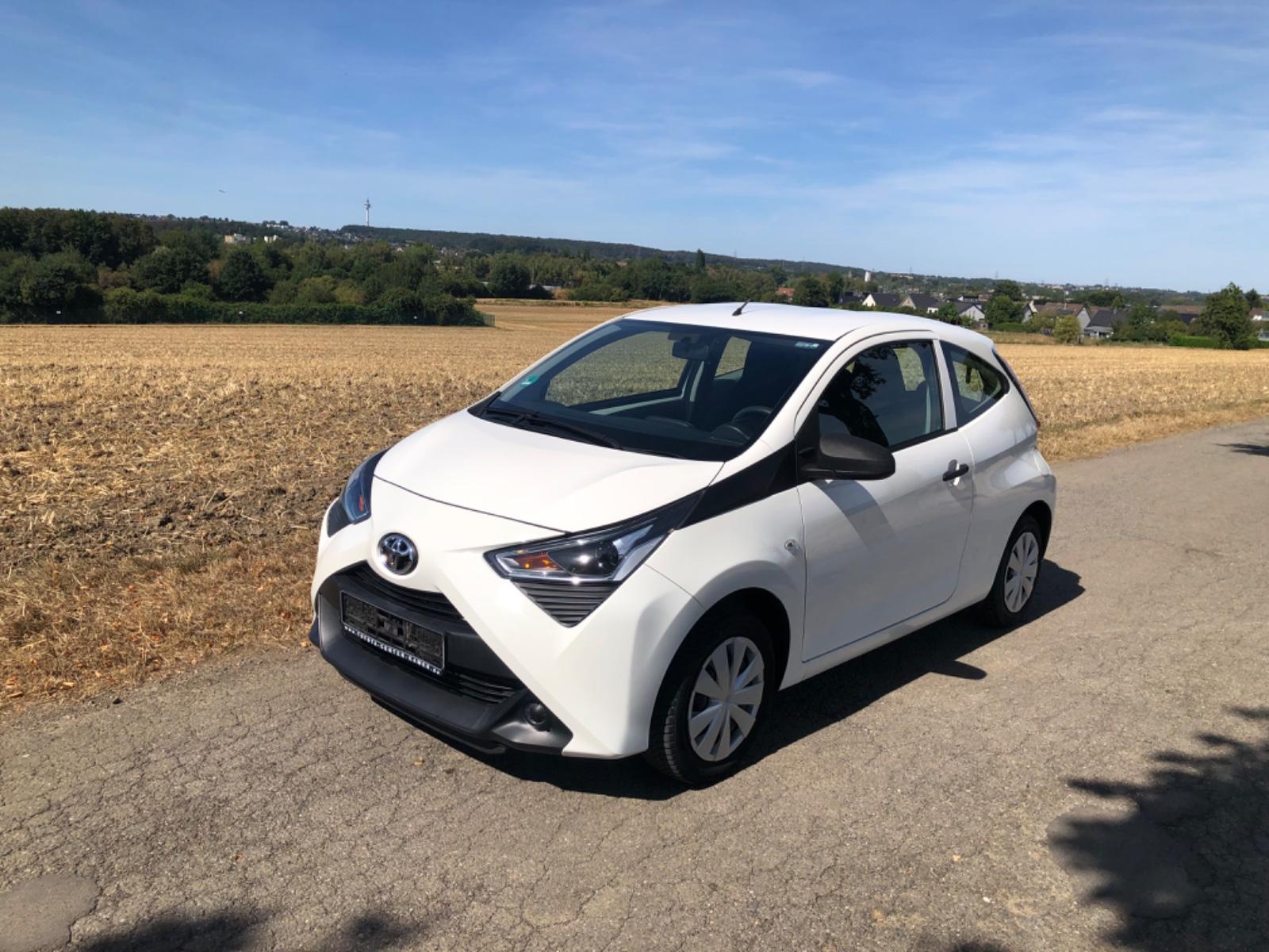 Toyota Aygo (X) 1,0-l-VVT-i x
