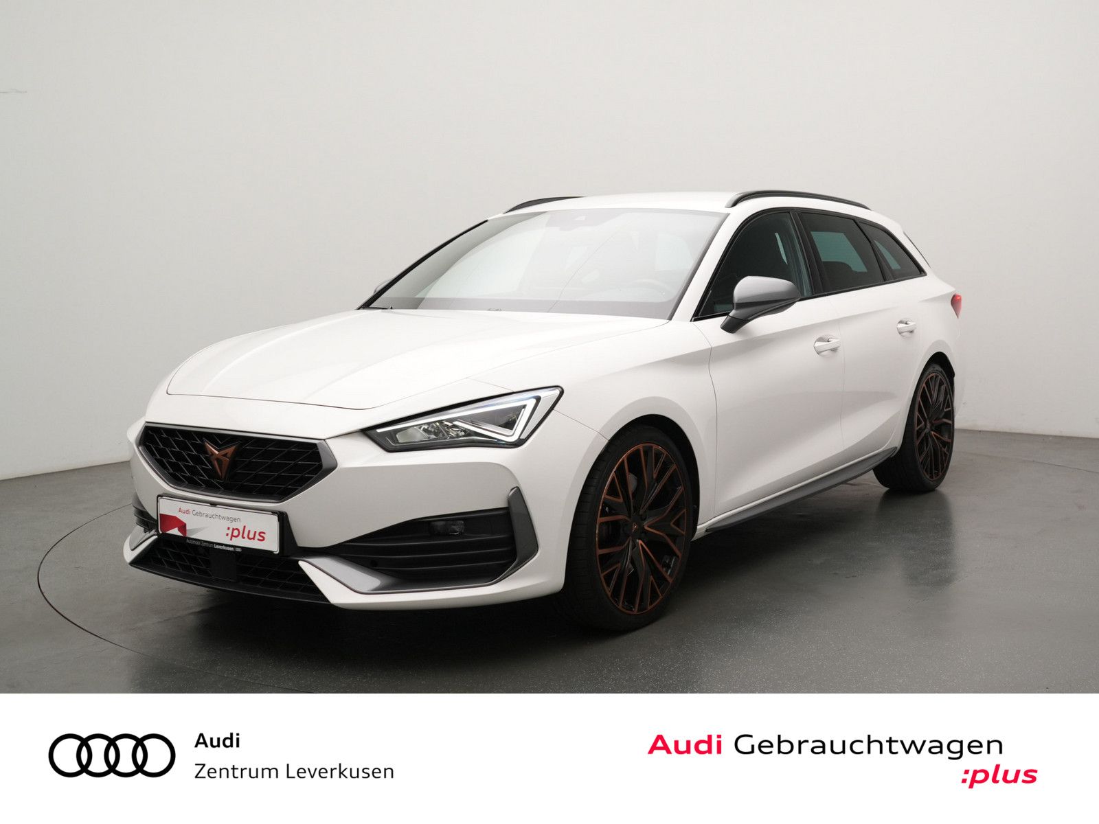 Cupra Leon ST VZ 4Drive NAVI VIRT AHK ACC DCC LEDER