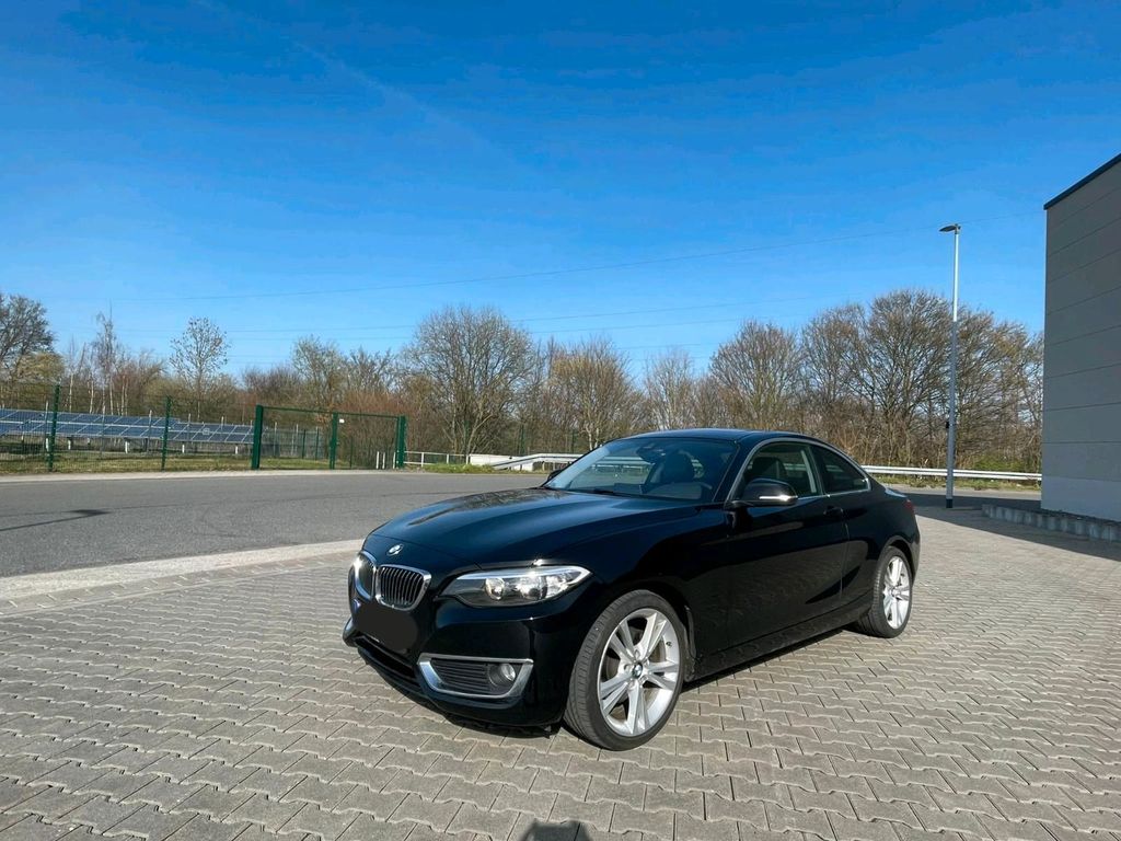 Image of BMW 220