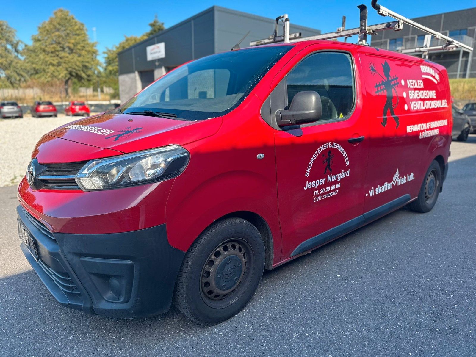 Toyota Proace (Verso) 2019, 1.6D dīzelis, Manuāls, Furgons, Sarkans — Latvijā